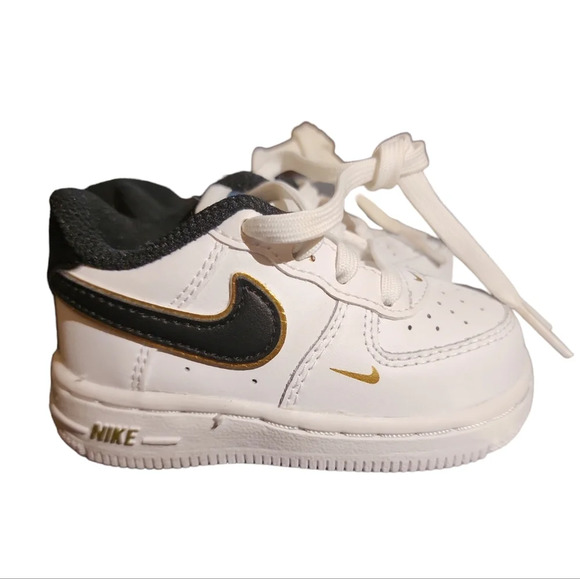 Baby Nike Air Force 1 LV8 Low White Black Metallic Gold Toddler Size 4 DM3387 - Picture 2 of 7